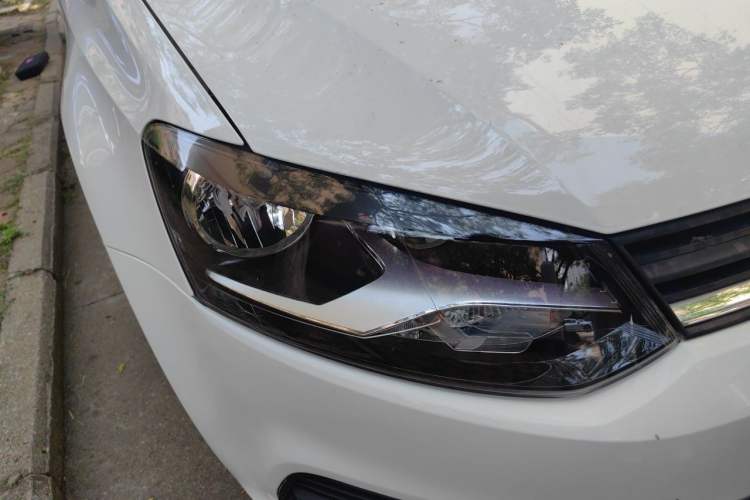 Used Volkswagen Polo 2018 1.5L Automatic Advanced Driving Model Right Front Headlight