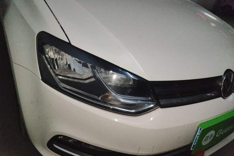 Used Volkswagen Polo 2018 1.5L Automatic Enjoyment Model Right Front Headlight
