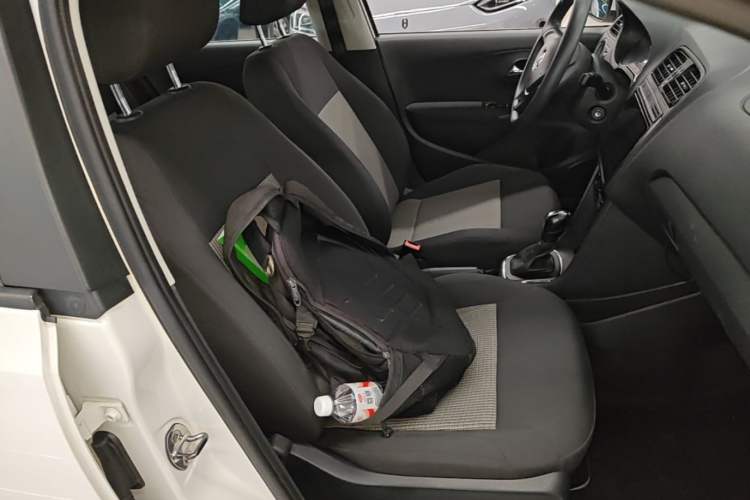 Used Volkswagen Polo 2018 1.5L Automatic Advanced Driving Model Right Front Seat