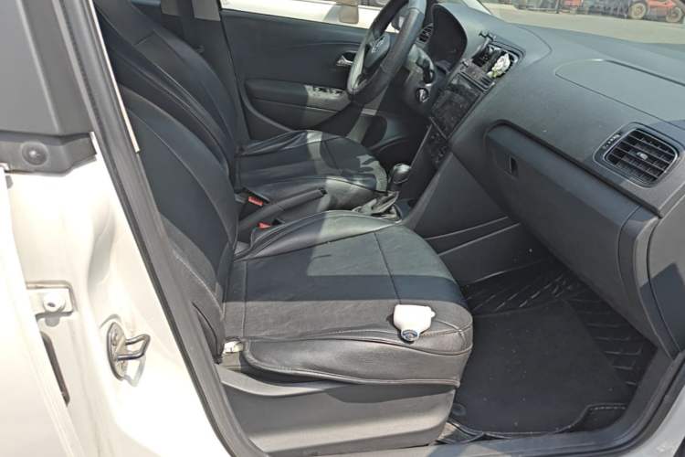Used Volkswagen Polo 2018 1.5L Automatic Advanced Driving Model Right Front Seat