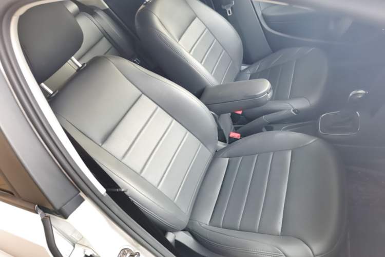 Used Volkswagen Polo 2018 1.5L Automatic Advanced Driving Model Right Front Seat