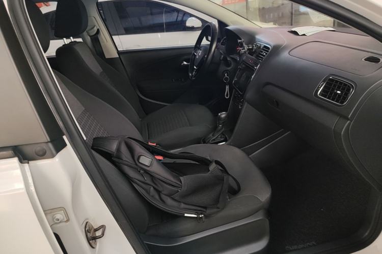 Used Volkswagen Polo 2018 1.5L Automatic Enjoyment Model Right Front Seat