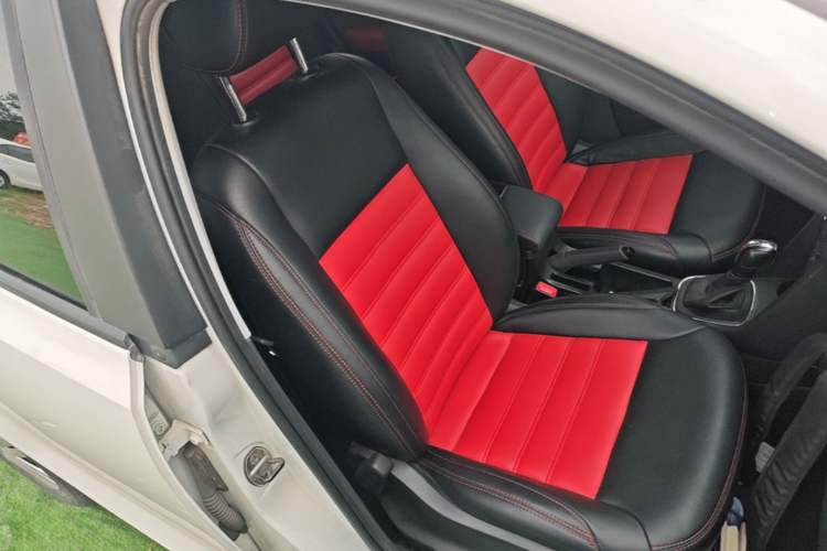 Used Volkswagen Polo 2018 1.5L Automatic Advanced Driving Model Right Front Seat