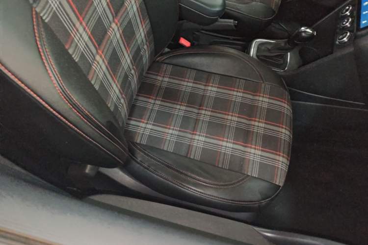 Used Volkswagen Polo 2018 1.5L Automatic Advanced Driving Model Right Front Seat