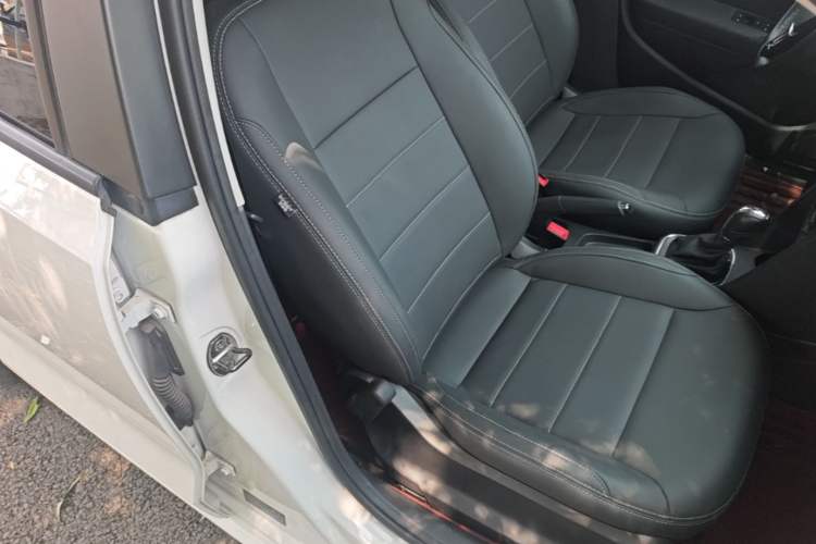 Used Volkswagen Polo 2018 1.5L Automatic Enjoyment Model Right Front Seat