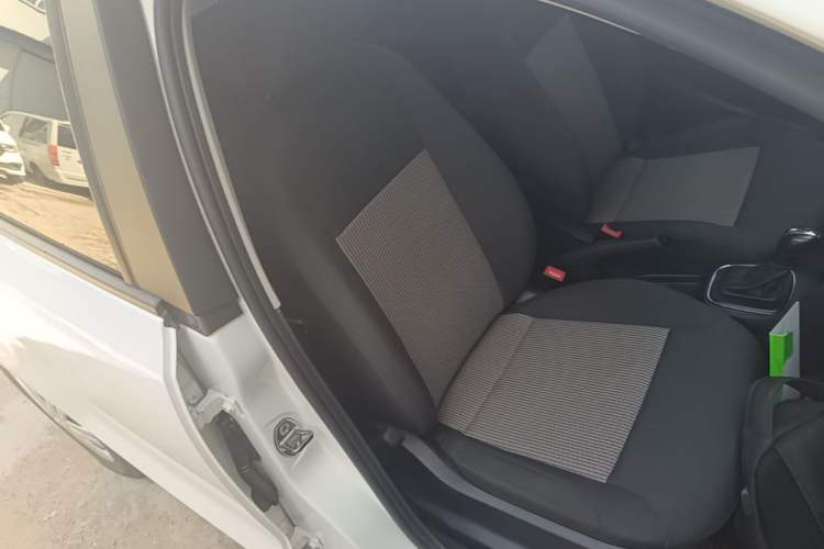 Used Volkswagen Polo 2018 1.5L Automatic Advanced Driving Model Right Front Seat