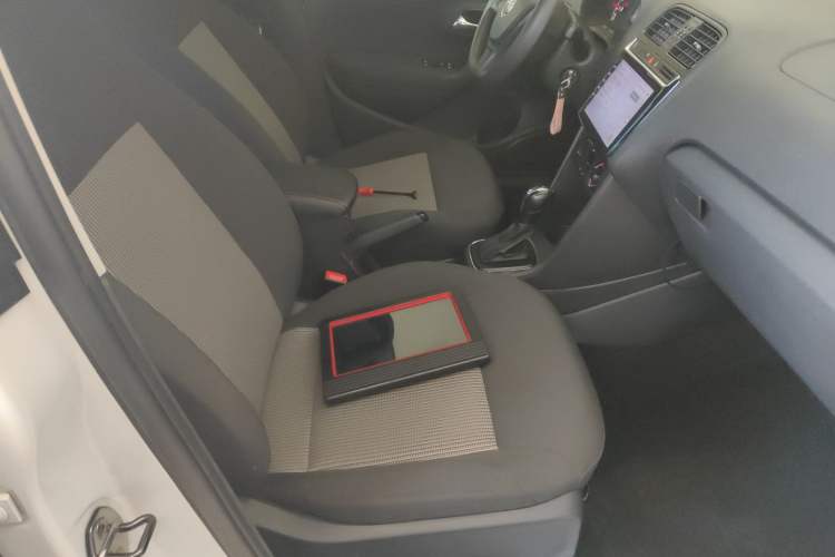 Used Volkswagen Polo 2018 1.5L Automatic Advanced Driving Model Right Front Seat