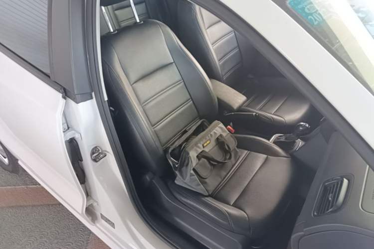 Used Volkswagen Polo 2018 1.5L Automatic Advanced Driving Model Right Front Seat