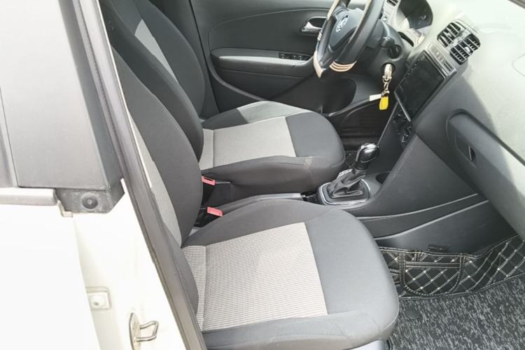 Used Volkswagen Polo 2018 1.5L Automatic Advanced Driving Model Right Front Seat