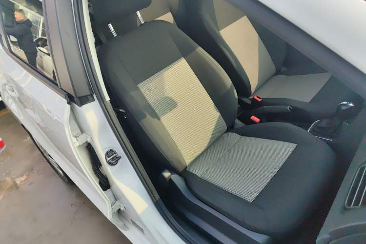 Used Volkswagen Polo 2018 1.5L Automatic Advanced Driving Model Right Front Seat