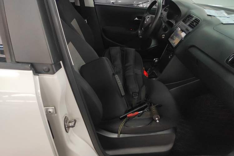 Used Volkswagen Polo 2018 1.5L Automatic Advanced Driving Model Right Front Seat