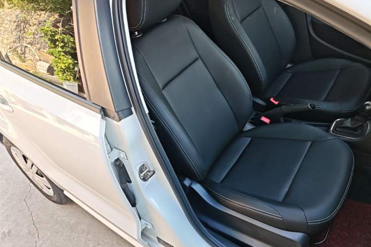 Used Volkswagen Polo 2018 1.5L Automatic Advanced Driving Model Right Front Seat