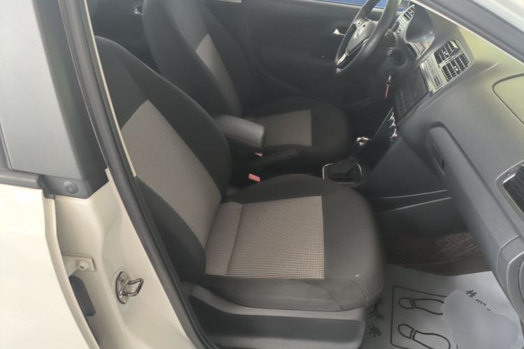 Used Volkswagen Polo 2018 1.5L Automatic Advanced Driving Model Right Front Seat
