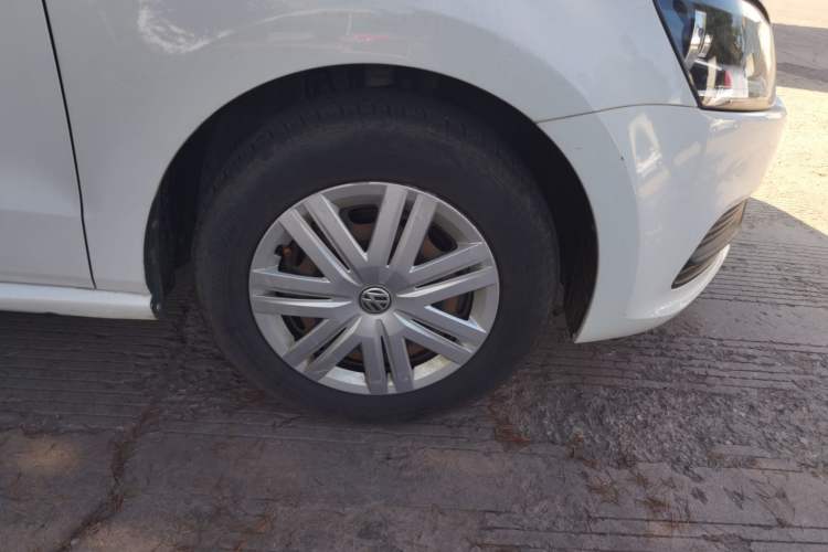 Used Volkswagen Polo 2018 1.5L Automatic Advanced Driving Model Right Front Wheel Hub