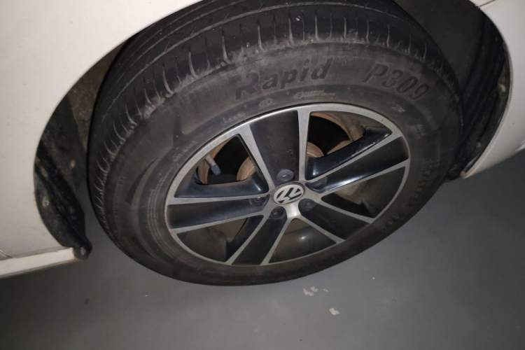 Used Volkswagen Polo 2018 1.5L Automatic Advanced Driving Model Right Front Wheel Hub