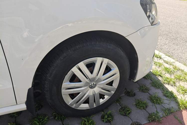 Used Volkswagen Polo 2018 1.5L Automatic Advanced Driving Model Right Front Wheel Hub