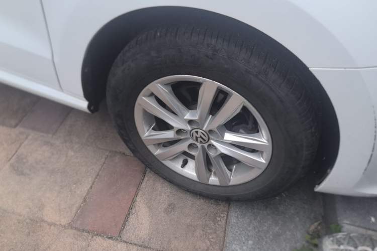Used Volkswagen Polo 2018 1.5L Automatic Advanced Driving Model Right Front Wheel Hub