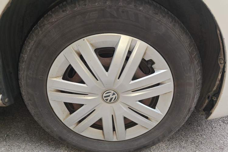Used Volkswagen Polo 2018 1.5L Automatic Advanced Driving Model Right Front Wheel Hub