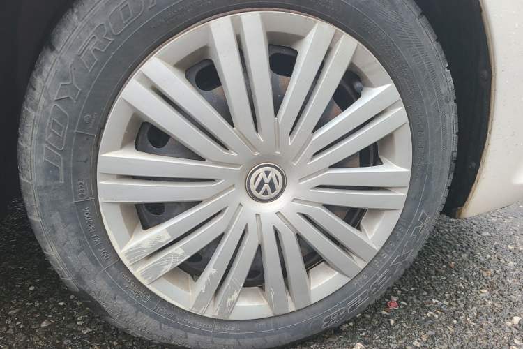 Used Volkswagen Polo 2018 1.5L Automatic Enjoyment Model Right Front Wheel Hub