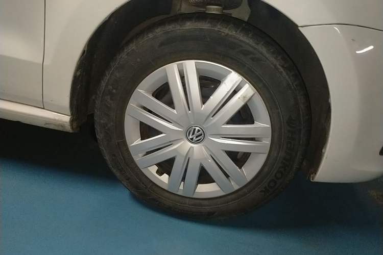 Used Volkswagen Polo 2018 1.5L Automatic Advanced Driving Model Right Front Wheel Hub