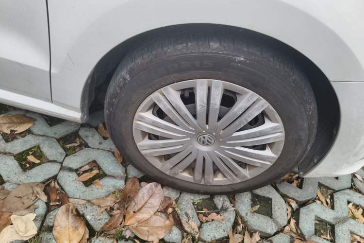 Used Volkswagen Polo 2018 1.5L Automatic Enjoyment Model Right Front Wheel Hub
