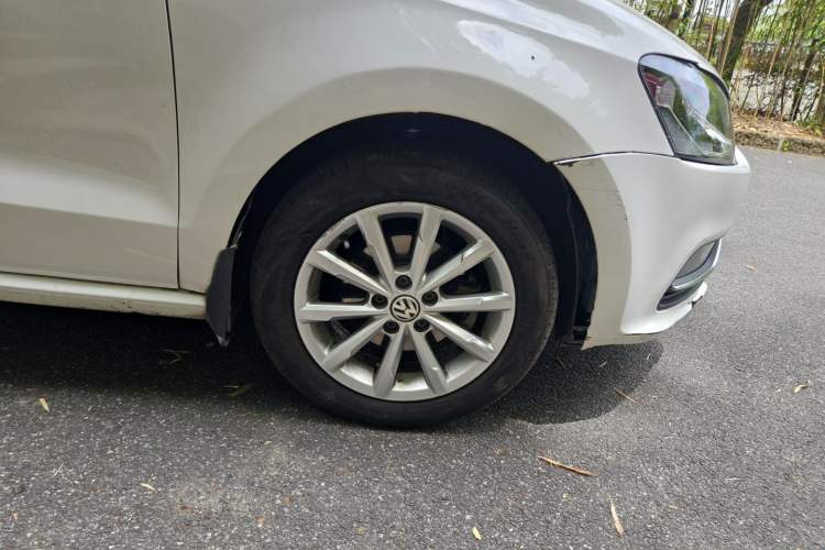 Used Volkswagen Polo 2018 1.5L Automatic Enjoyment Model Right Front Wheel Hub