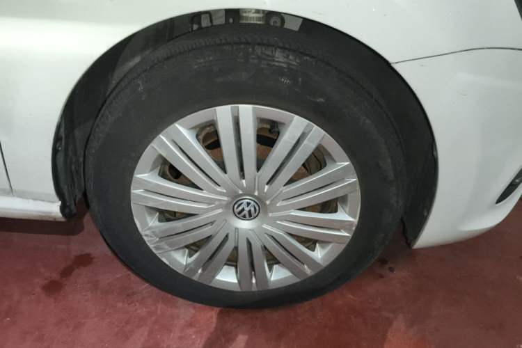 Used Volkswagen Polo 2018 1.5L Automatic Enjoyment Model Right Front Wheel Hub