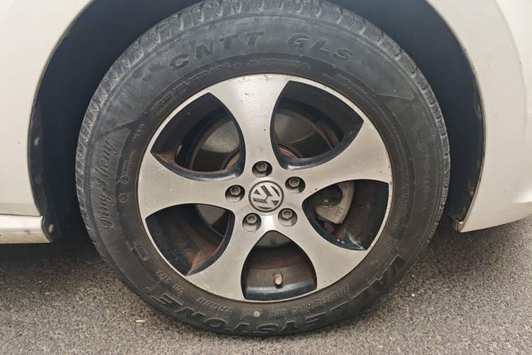 Used Volkswagen Polo 2018 1.5L Automatic Advanced Driving Model Right Front Wheel Hub