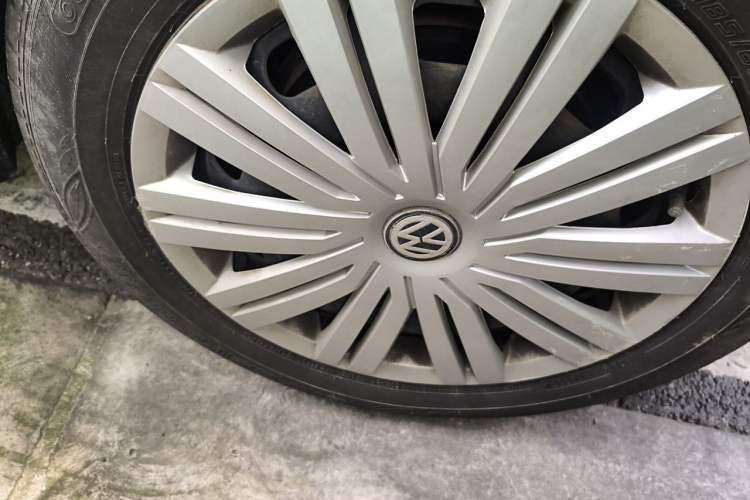 Used Volkswagen Polo 2018 1.5L Automatic Enjoyment Model Right Front Wheel Hub