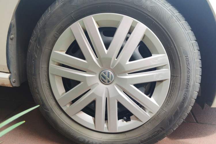 Used Volkswagen Polo 2018 1.5L Automatic Advanced Driving Model Right Front Wheel Hub