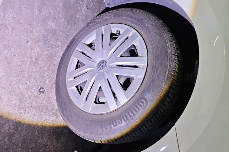 Used Volkswagen Polo 2018 1.5L Automatic Advanced Driving Model Right Front Wheel Hub