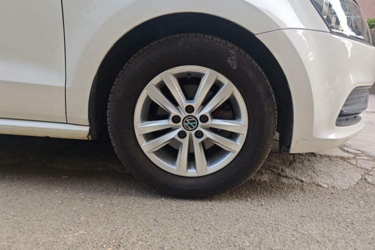 Used Volkswagen Polo 2018 1.5L Automatic Advanced Driving Model Right Front Wheel Hub