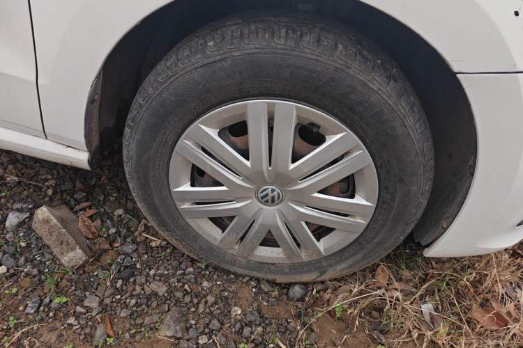 Used Volkswagen Polo 2018 1.5L Automatic Advanced Driving Model Right Front Wheel Hub
