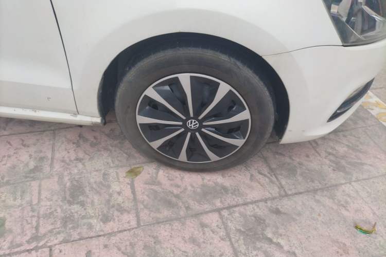 Used Volkswagen Polo 2018 1.5L Automatic Enjoyment Model Right Front Wheel Hub