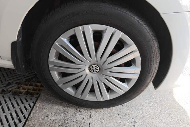 Used Volkswagen Polo 2018 1.5L Automatic Enjoyment Model Right Front Wheel Hub