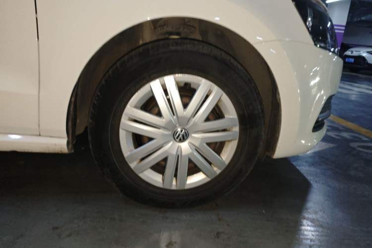 Used Volkswagen Polo 2018 1.5L Automatic Advanced Driving Model Right Front Wheel Hub