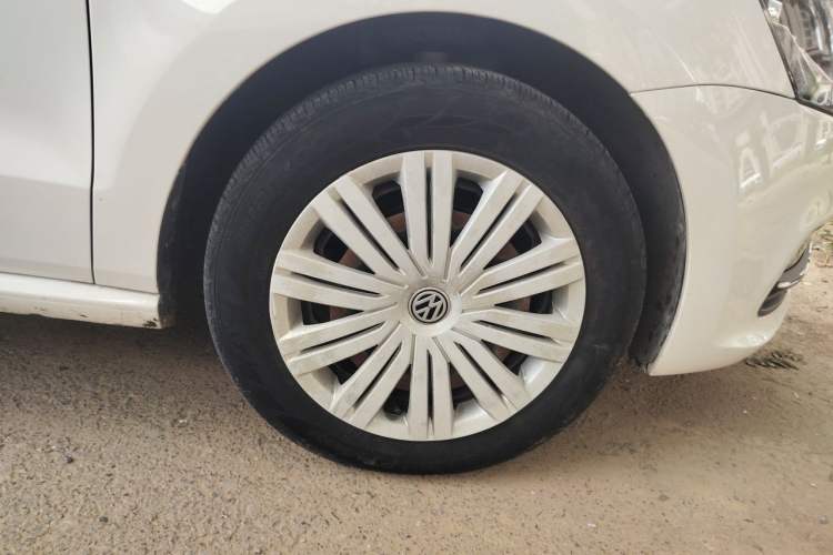 Used Volkswagen Polo 2018 1.5L Automatic Enjoyment Model Right Front Wheel Hub