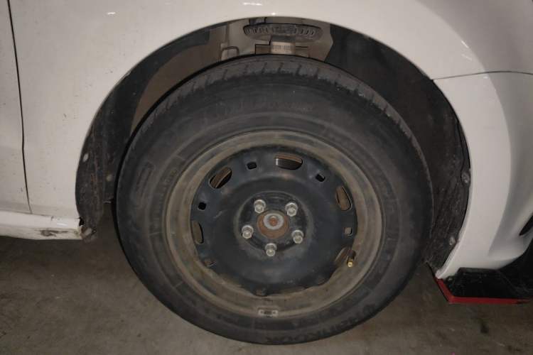 Used Volkswagen Polo 2018 1.5L Automatic Advanced Driving Model Right Front Wheel Hub