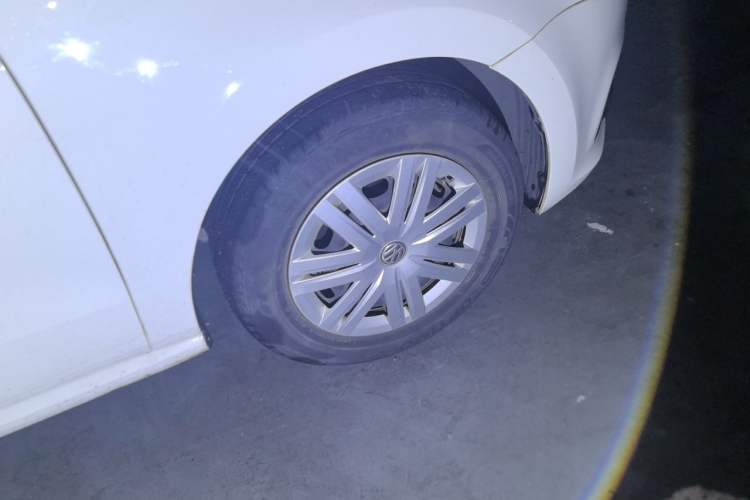 Used Volkswagen Polo 2018 1.5L Automatic Advanced Driving Model Right Front Wheel Hub