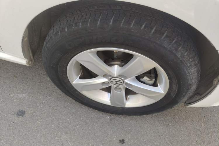 Used Volkswagen Polo 2018 1.5L Automatic Advanced Driving Model Right Front Wheel Hub