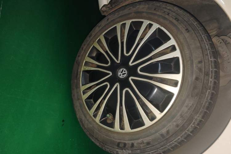 Used Volkswagen Polo 2018 1.5L Automatic Enjoyment Model Right Front Wheel Hub