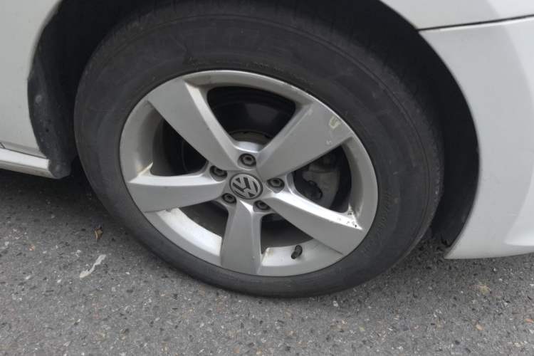 Used Volkswagen Polo 2018 1.5L Automatic Enjoyment Model Right Front Wheel Hub