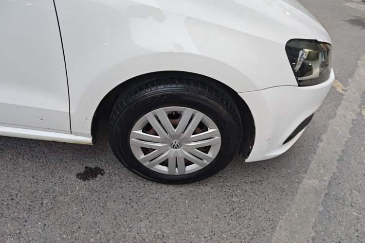 Used Volkswagen Polo 2018 1.5L Automatic Advanced Driving Model Right Front Wheel Hub