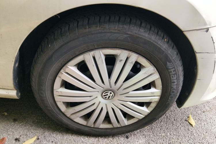 Used Volkswagen Polo 2018 1.5L Automatic Enjoyment Model Right Front Wheel Hub
