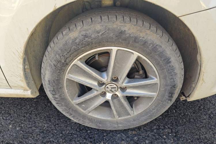 Used Volkswagen Polo 2018 1.5L Manual Drive-Comfort Model Right Front Wheel Hub