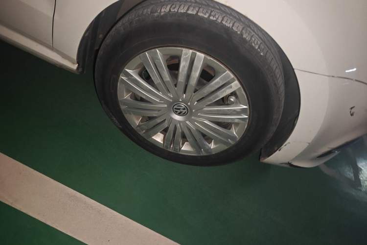 Used Volkswagen Polo 2018 1.5L Automatic Enjoyment Model Right Front Wheel Hub