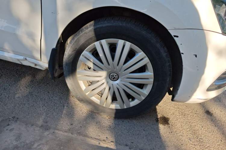 Used Volkswagen Polo 2018 1.5L Automatic Enjoyment Model Right Front Wheel Hub