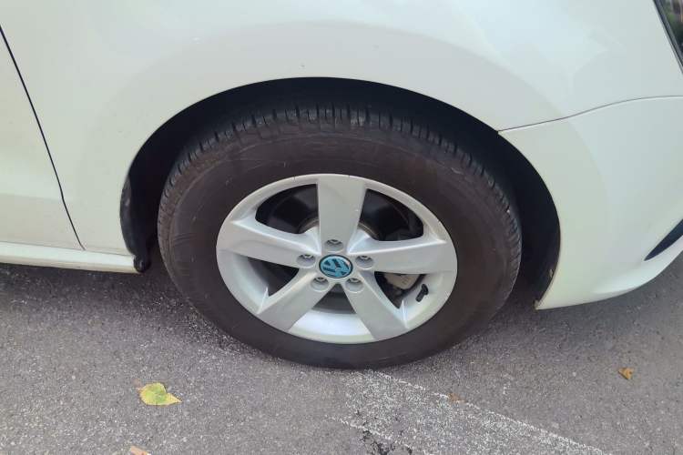 Used Volkswagen Polo 2018 1.5L Automatic Advanced Driving Model Right Front Wheel Hub