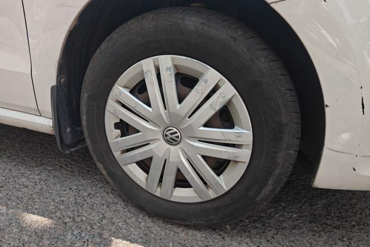 Used Volkswagen Polo 2018 1.5L Automatic Advanced Driving Model Right Front Wheel Hub