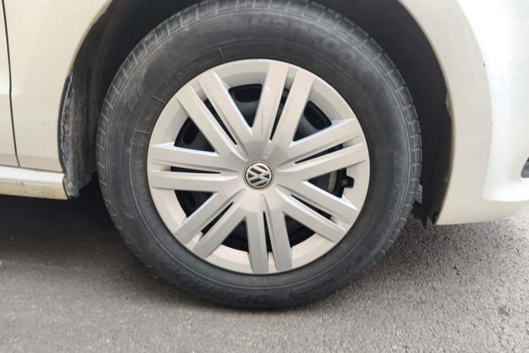 Used Volkswagen Polo 2018 1.5L Automatic Advanced Driving Model Right Front Wheel Hub
